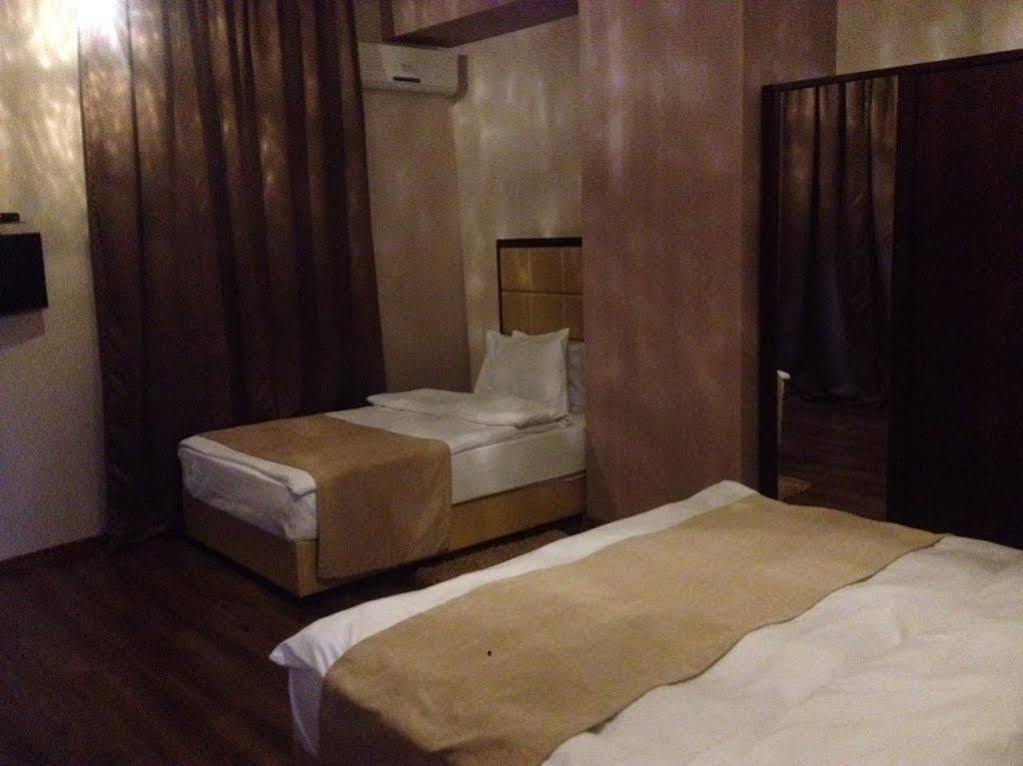 Hotel Orion Budget Tbilisi Exterior photo